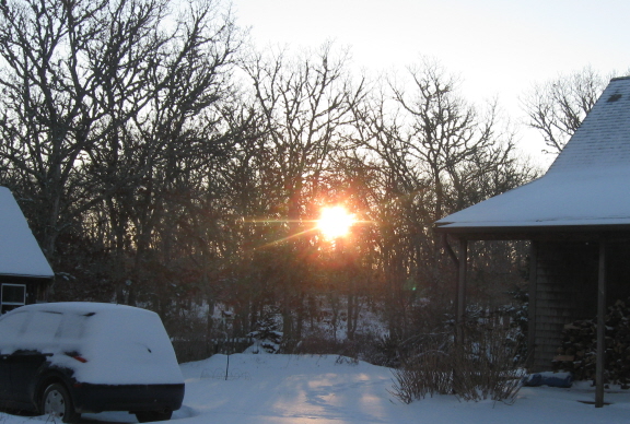 Sunrise at the neighbors', January 4, 2014